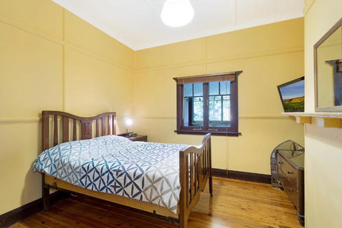 The Seamist Cottage - Sunshine Coast Tourism 1