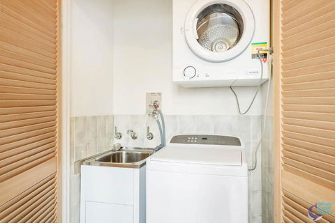 Pacific Pines Unit 6 - Sunshine Coast Tourism 1