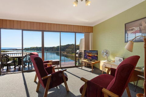 Pacific Pines Unit 6 - Sunshine Coast Tourism 5