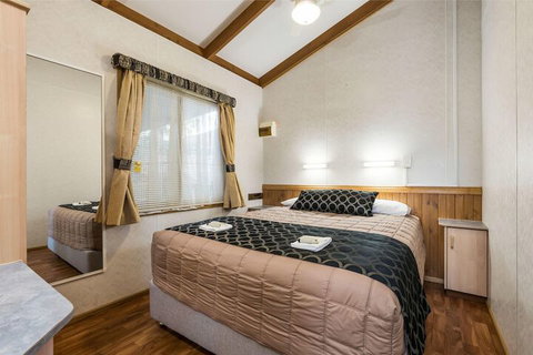 Reflections Holiday Park Lake Burrendong - Holiday Sunshine Coast 6