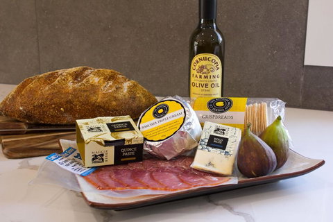 The Clyde Greenock - Sunshine Coast Tourism 2