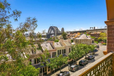 Stunning Sydney Home 5 - Holiday Sunshine Coast 0