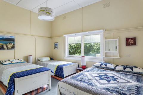 Dalmuir Homestead Walk To Dromana Beach - Sunshine Coast Tourism 3