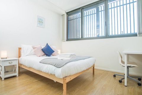 Stylish And Minimalism Apartment In North Ryde - Sunshine Coast Tourism 5