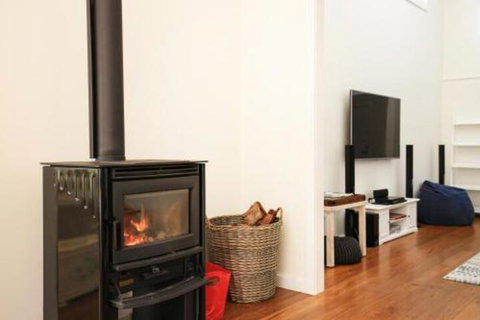 Calming Waters Pet Friendly 3 Min Walk To Beach - Sunshine Coast Tourism 5