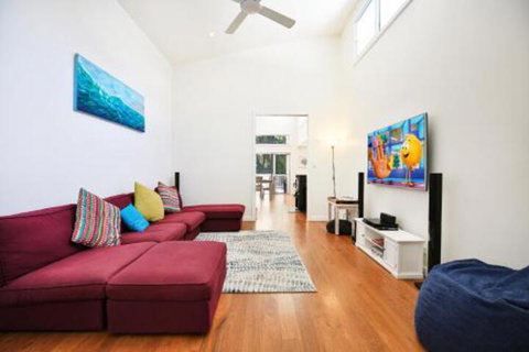 Calming Waters Pet Friendly 3 Min Walk To Beach - Sunshine Coast Tourism 4