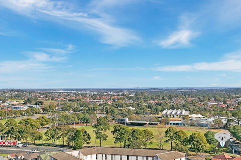 SouthWest LIVERPOOL Amazing View 2Bed APT NLP100A - Sunshine Coast Tourism 5