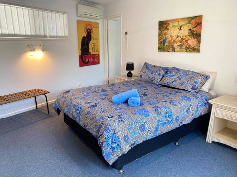 Woorim Secluded Palms Villa - Sunshine Coast Tourism 5