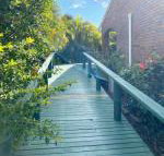 Woorim Secluded Palms Villa - Holiday Sunshine Coast