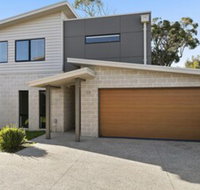 Summer Breeze Free Wifi  Netflix Inlet Side Central Location - Sunshine Coast Tourism