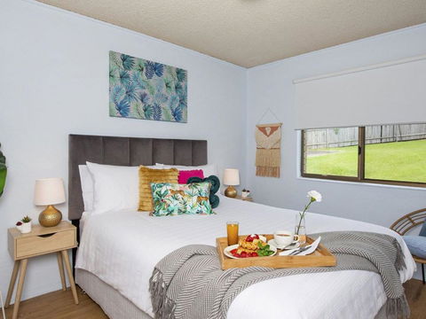 Armstrong Ridge Affordable Beach Oasis - Holiday Sunshine Coast 1