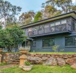 Bellara your home among the gum trees - Holiday Sunshine Coast
