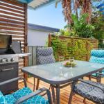 Sea Shack Renovated 1950s Beach House - Sunshine Coast Tourism 0