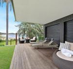 The Old Bottleshop waterfront pool table  more - Holiday Sunshine Coast