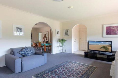 Walling Clifton Gardens Backing Onto Golf Course - Holiday Sunshine Coast 5