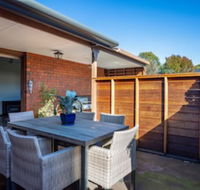 Foreshore Beach House ideal family spot - Sunshine Coast Tourism