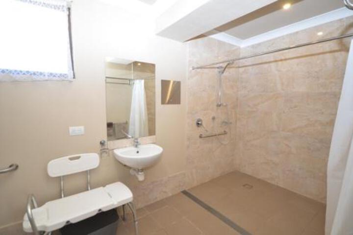 Wean NSW Holiday Sunshine Coast