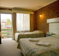 Classic Twin bed Room 2 in Oakleigh - Sunshine Coast Tourism