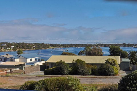 Mariners View Coffin Bay - Sunshine Coast Tourism 2