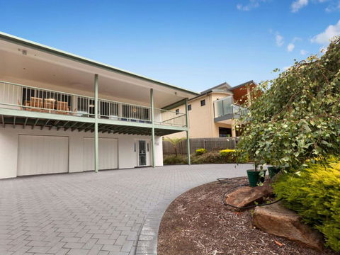 DROMANA BAY VIEWS DROMANA - Sunshine Coast Tourism 3