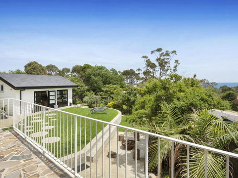 LANIKAI MOUNT MARTHA - Sunshine Coast Tourism 4