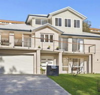 Luxurious Lake Front Long Jetty - Sunshine Coast Tourism