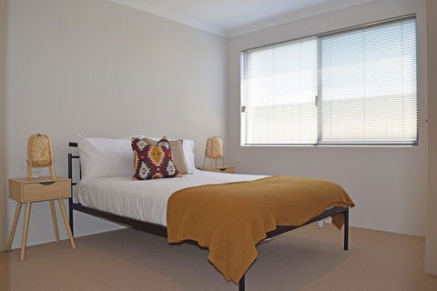 The Kingsley's Place Piara Waters - Holiday Sunshine Coast 2