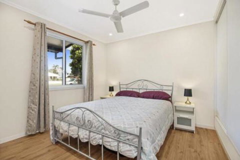 Beach Shack On Towners - Holiday Sunshine Coast 7