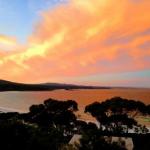 DOLPHIN LOOKOUT COTTAGE Amazing Views Of The Bay Of Fires - Sunshine Coast Tourism 0