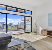 The Shore Break Eden - Sunshine Coast Tourism