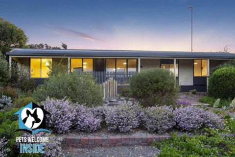 Retro Groovy Pad Pt Elliot - Sunshine Coast Tourism 5