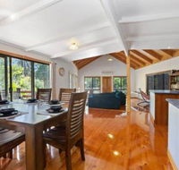 YARRABEE the perfect getaway - Sunshine Coast Tourism