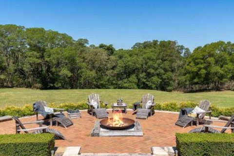 Jaspers Brush Tranquil Gardens & Stunning Views - Holiday Sunshine Coast 5