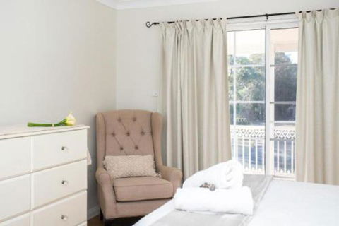 Macleay Street 23 Narrawallee - Holiday Sunshine Coast 5