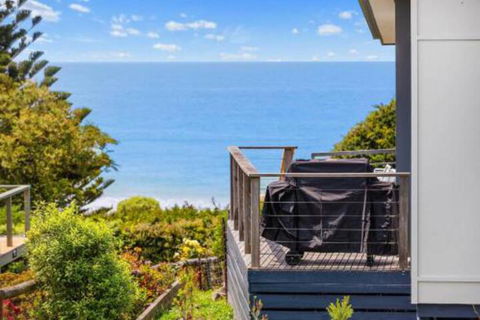 COASTAL HAVEN Panoramic Ocean Views - Sunshine Coast Tourism 7