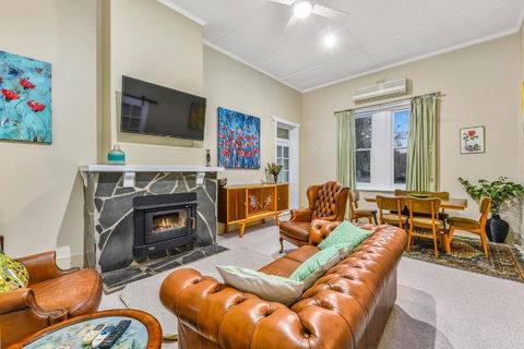 The Jazz B & B - Holiday Sunshine Coast 1