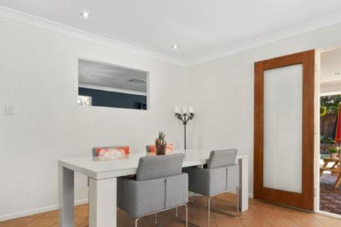 BB233 Banksia Beach Family Home 4 Bedrooms - Holiday Sunshine Coast 6