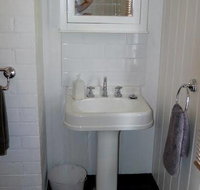 Clydes at Mount View - Holiday Sunshine Coast