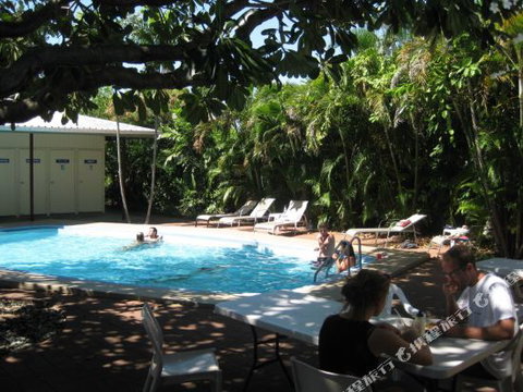 Dingo Moon Lodge Hostel - Sunshine Coast Tourism 4