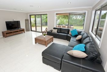 Sea Lounge - Holiday Sunshine Coast 0