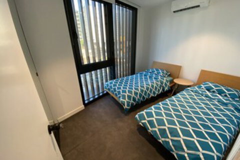 New Luxury 3bedroom Townhouse Cityview - Sunshine Coast Tourism 0