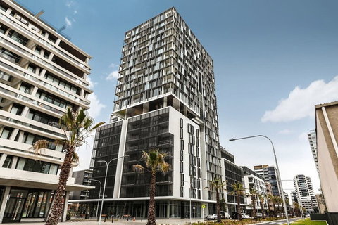 New Bright Apartment In Waterloo - Holiday Sunshine Coast 0