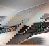 Pine Villas Walk To Beach Ocean Views - Sunshine Coast Tourism