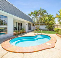 Allamanda Sands - 23 Oriole Avenue - Sunshine Coast Tourism
