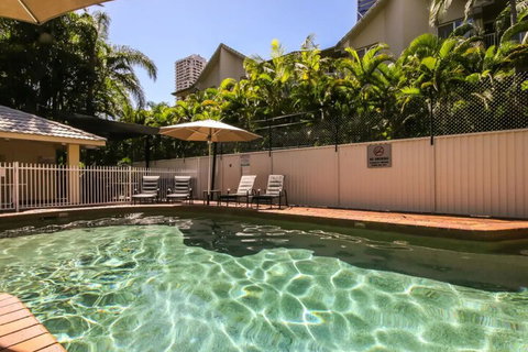 Newly Renovated Unit 250m To The Beach - Sunshine Coast Tourism 2