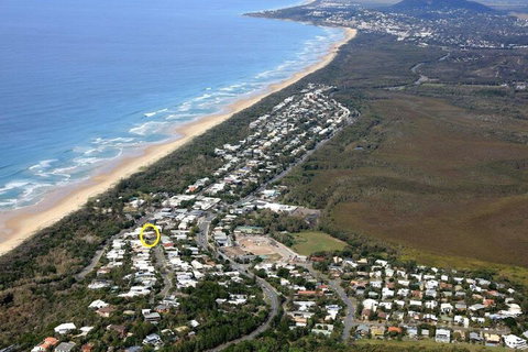 Unit 3 At 4 Pelican Street, Peregian Beach, Noosa Shire - Sunshine Coast Tourism 6