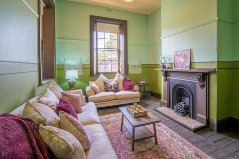 Post Office Residence - Holiday Sunshine Coast 4