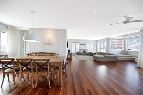 Sea Splash 75 Lorikeet Drive - Sunshine Coast Tourism 6