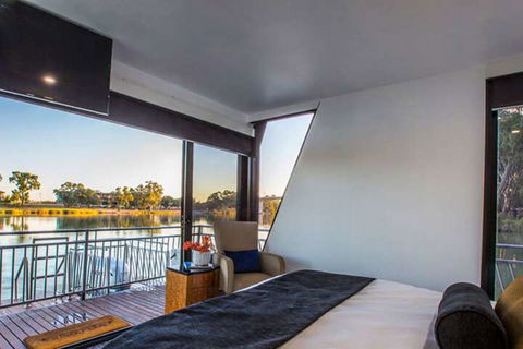 All Seasons Houseboats - Holiday Sunshine Coast 2