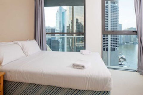 Amazing CBD 2BD Apartment W / Parking & Pool! - Holiday Sunshine Coast 0